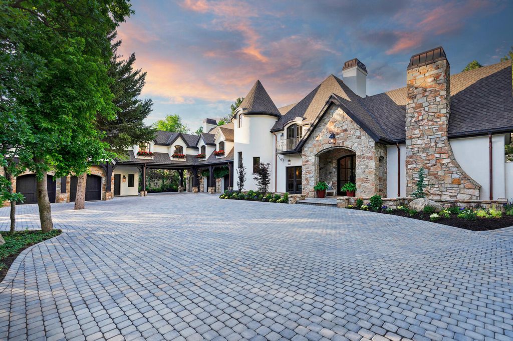 The Estate in Sandy is a luxurious home that has undergone a throughout extensive remodel now available for sale. This home located at 3271 E Deer Hollow Dr S, Sandy, Utah; offering 05 bedrooms and 11 bathrooms with 12,931 square feet of living spaces.