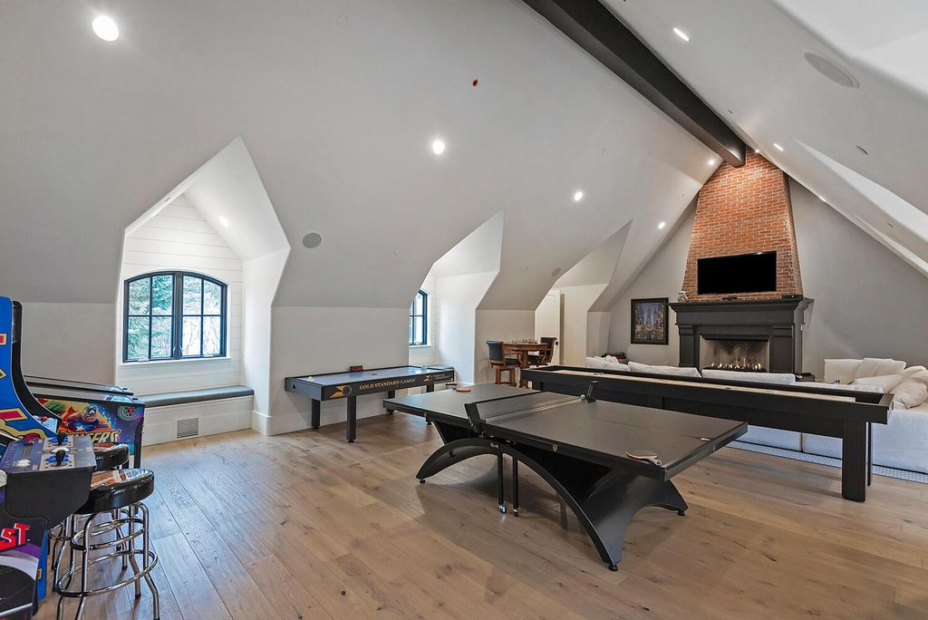 The Estate in Sandy is a luxurious home that has undergone a throughout extensive remodel now available for sale. This home located at 3271 E Deer Hollow Dr S, Sandy, Utah; offering 05 bedrooms and 11 bathrooms with 12,931 square feet of living spaces.