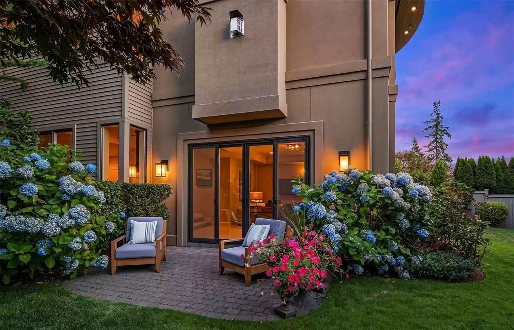 The Estate in Bellevue is a luxurious home built to entertain with a movie theatre, great room, wine cellar, recreation room, and a full bar now available for sale. This home located at 1044 89th Avenue NE, Bellevue, Washington; offering 05 bedrooms and 07 bathrooms with 6,054 square feet of living spaces.