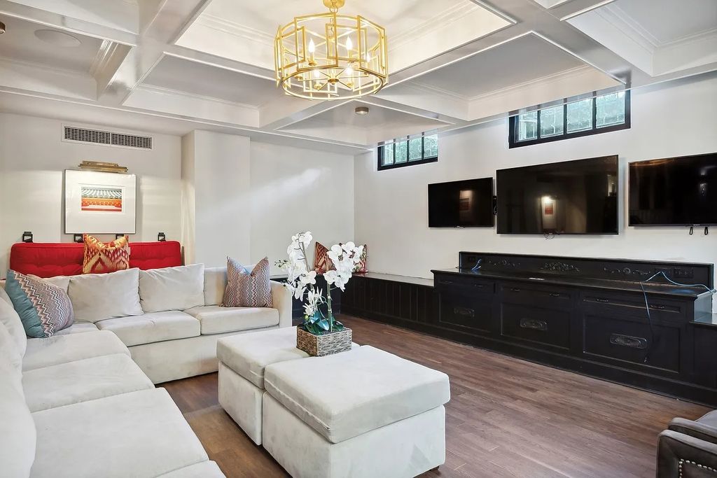 The Villa in Winnetka features incredible manicured resort level grounds accented with a full 2 story cabana house, now available for sale. This home located at 445 Sheridan Rd, Winnetka, Illinois