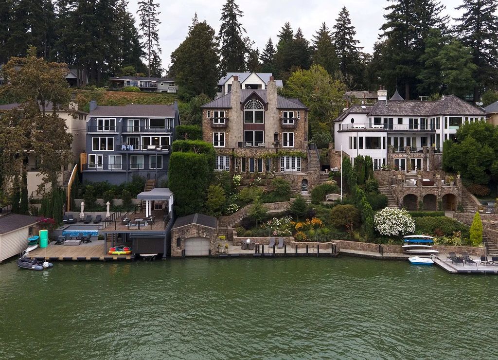 The House in Lake Oswego is ready for entertaining w/stunning kitchen, great room, & formal dining, now available for sale. This home located at 3232 Lakeview Blvd, Lake Oswego, Oregon
