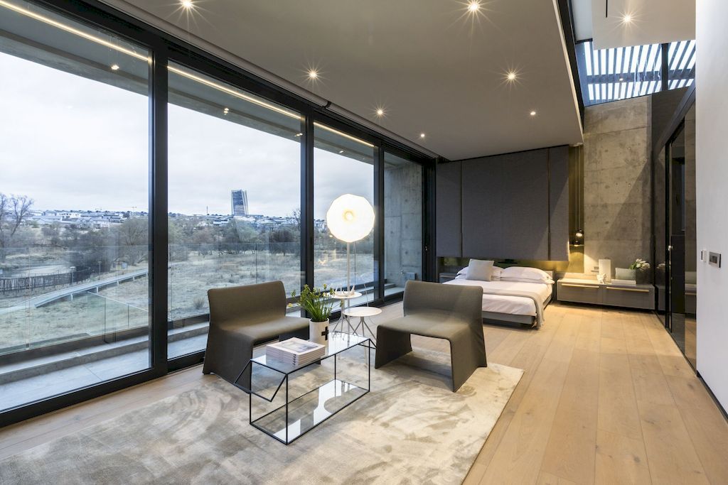 Victoria Residence in South Africa by Nico van der Meulen Architects