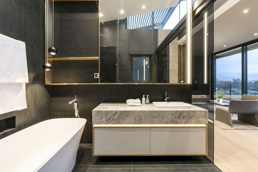 Victoria Residence in South Africa by Nico van der Meulen Architects
