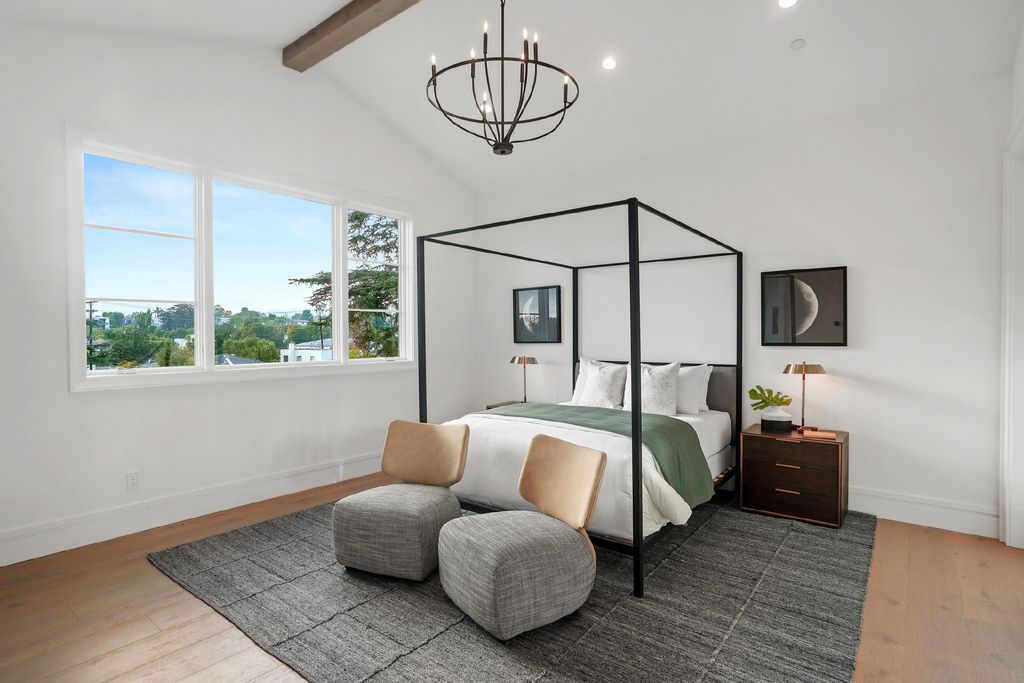 430 S Bundy Drive, Los Angeles, California is a masterpiece of both design and function on a rare half-acre lot blending sophisticated East Coast style and modern California flair.