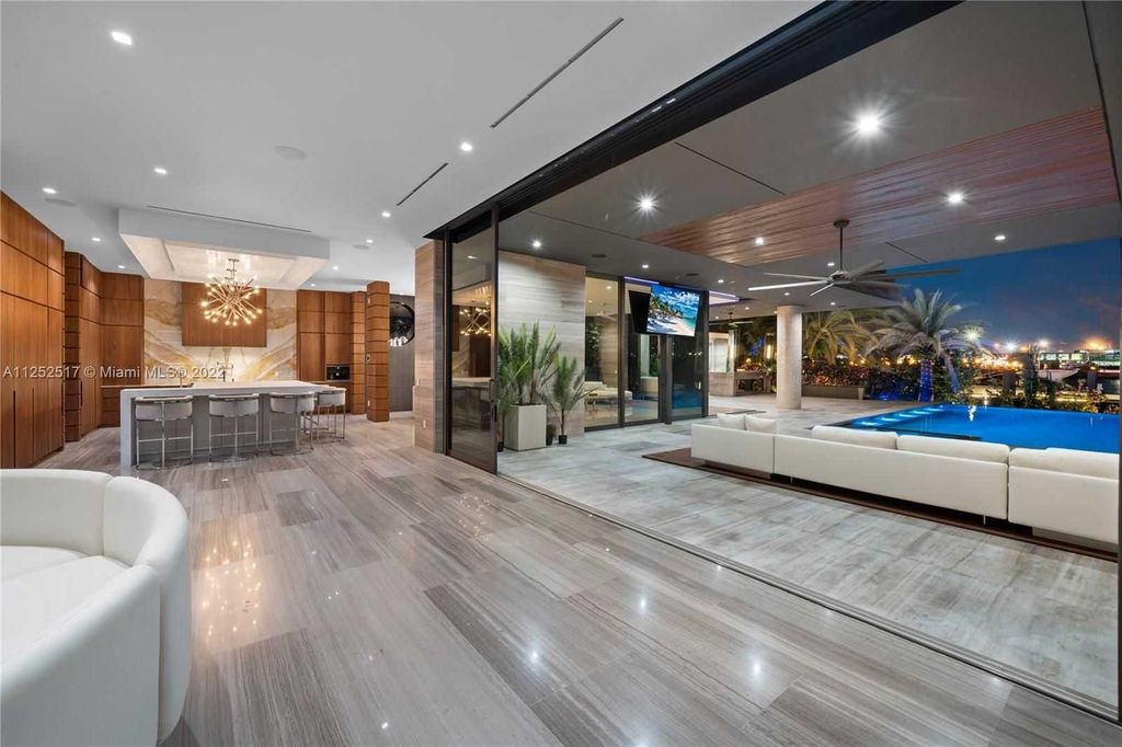 158 Palm Avenue, Miami Beach, Florida is a new construction masterpiece in one of the most coveted Miami Beach gated communities with 100' water frontage, stunning bay and skyline views.