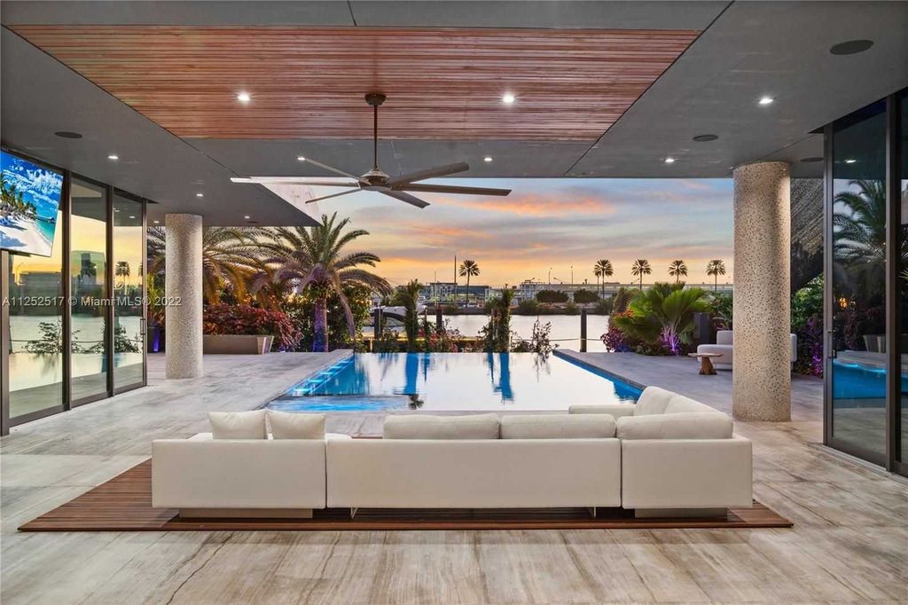 158 Palm Avenue, Miami Beach, Florida is a new construction masterpiece in one of the most coveted Miami Beach gated communities with 100' water frontage, stunning bay and skyline views.