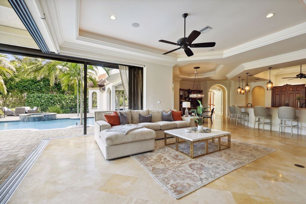 2539 Escada Court, Naples, Florida is a custom-built estate just minutes to world class beaches, shopping and fine dining with picturesque pool and lake views from just about every room.