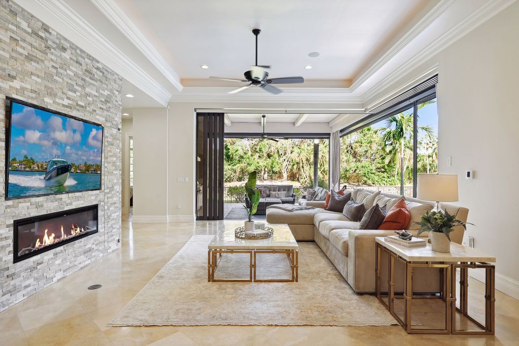 2539 Escada Court, Naples, Florida is a custom-built estate just minutes to world class beaches, shopping and fine dining with picturesque pool and lake views from just about every room.