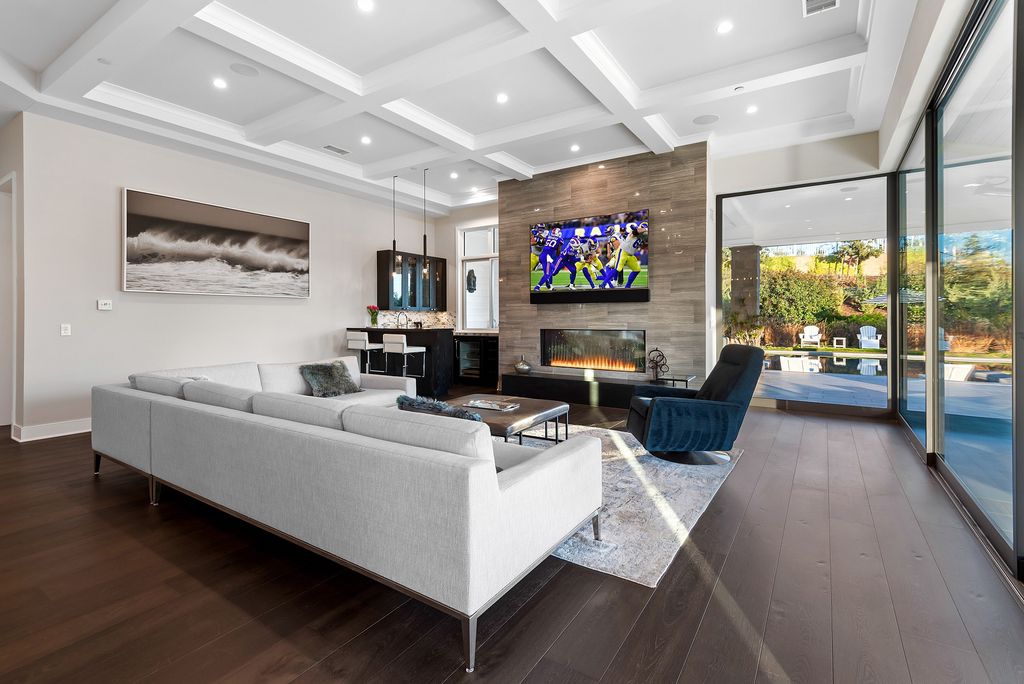 1781 Miller Ranch Drive, Thousand Oaks, California is an epic single story estate with resort quality grounds are simply perfect boasting a full sized basketball court, custom pool and spa.