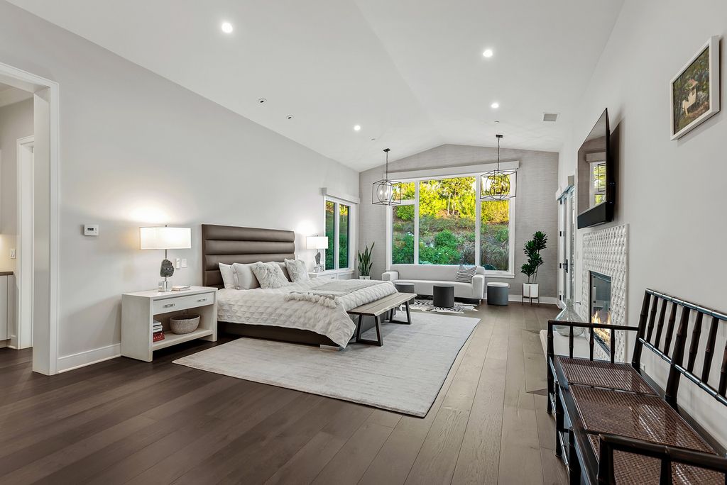 1781 Miller Ranch Drive, Thousand Oaks, California is an epic single story estate with resort quality grounds are simply perfect boasting a full sized basketball court, custom pool and spa.