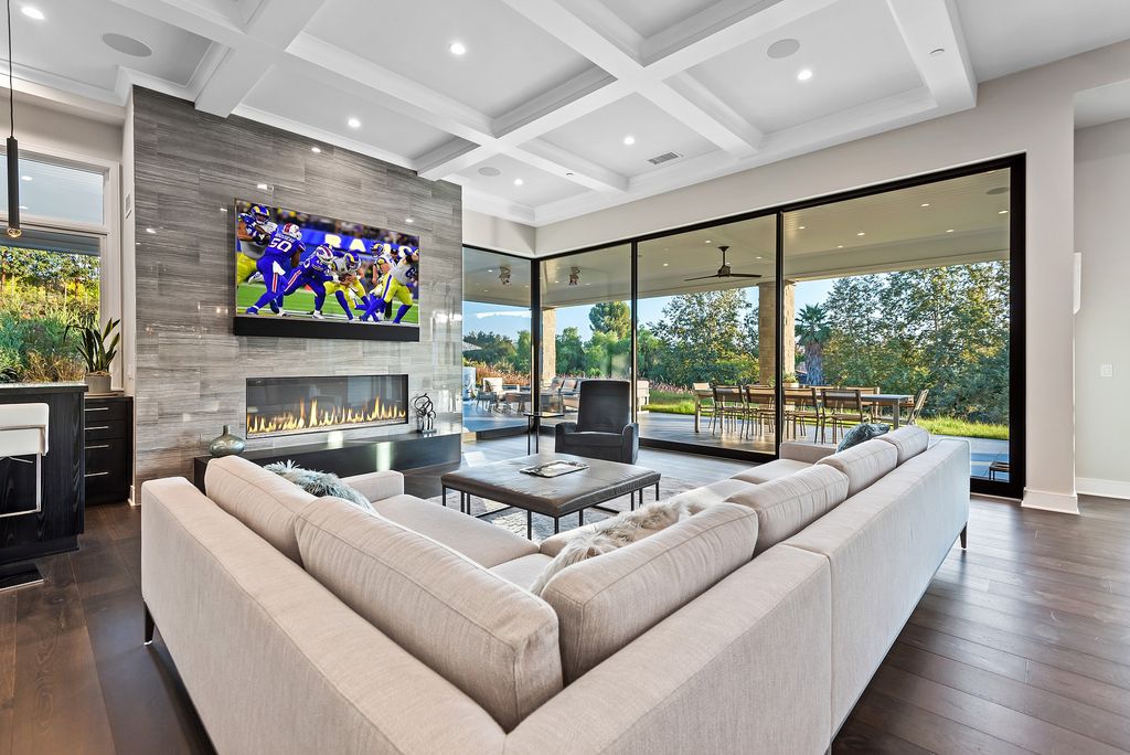 1781 Miller Ranch Drive, Thousand Oaks, California is an epic single story estate with resort quality grounds are simply perfect boasting a full sized basketball court, custom pool and spa.