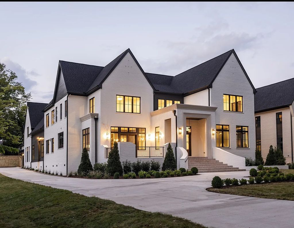 The Home in Nashville is designed by David Baird, & styled by Marcelle Guibeau, now available for sale. This home located at 3612B Woodmont Blvd, Nashville, Tennessee