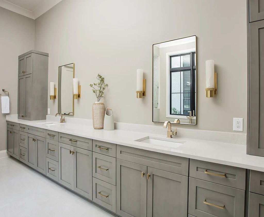 The Home in Nashville is designed by David Baird, & styled by Marcelle Guibeau, now available for sale. This home located at 3612B Woodmont Blvd, Nashville, Tennessee