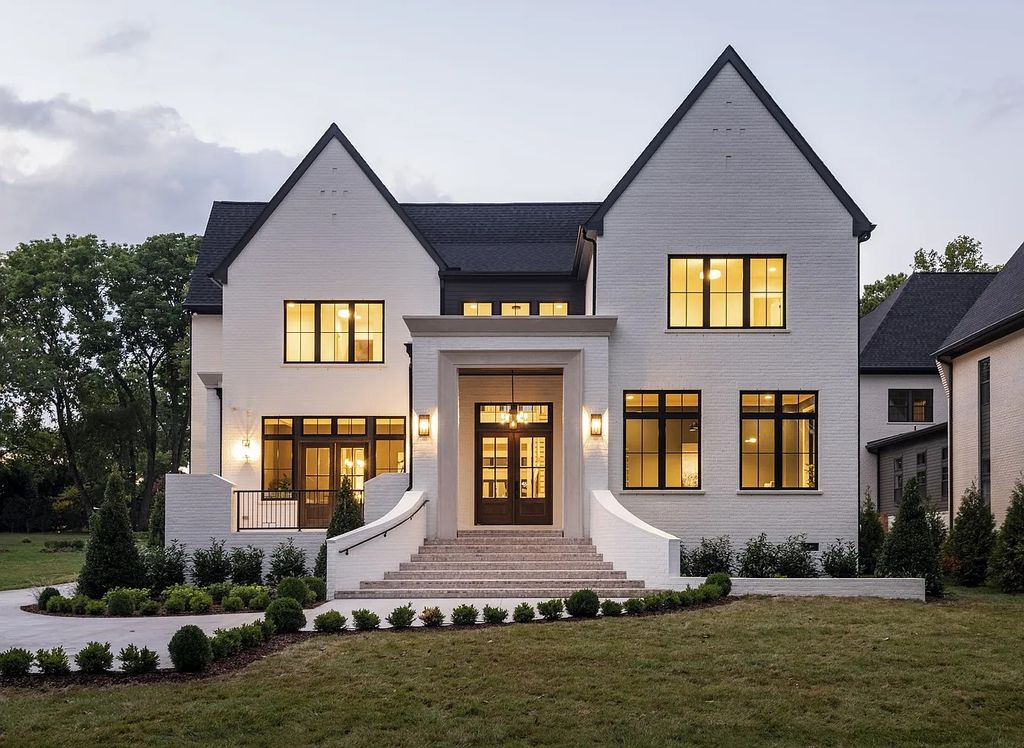 The Home in Nashville is designed by David Baird, & styled by Marcelle Guibeau, now available for sale. This home located at 3612B Woodmont Blvd, Nashville, Tennessee