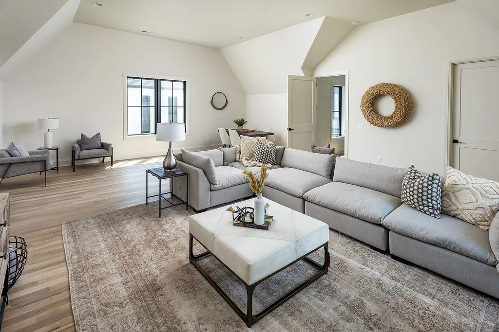 The Home in Nashville is designed by David Baird, & styled by Marcelle Guibeau, now available for sale. This home located at 3612B Woodmont Blvd, Nashville, Tennessee