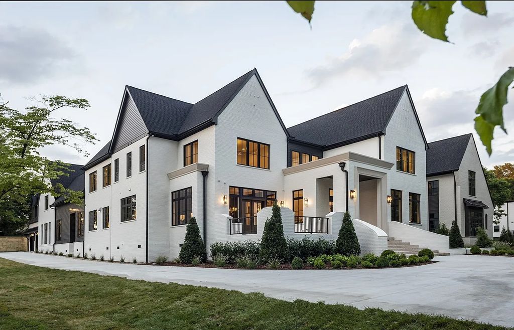 The Home in Nashville is designed by David Baird, & styled by Marcelle Guibeau, now available for sale. This home located at 3612B Woodmont Blvd, Nashville, Tennessee