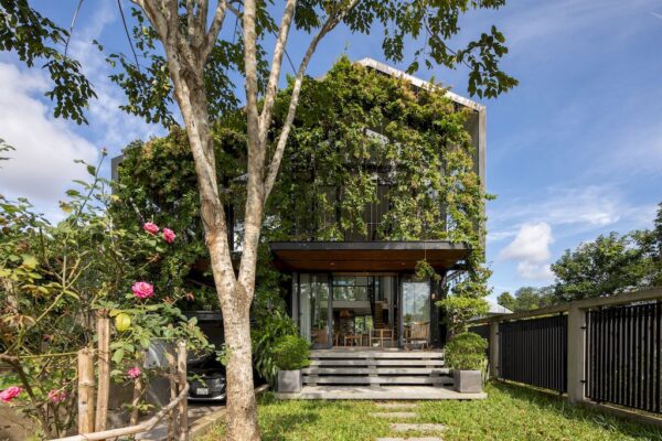 Hillside House, Stunning House with Breathtaking views by Cote ...