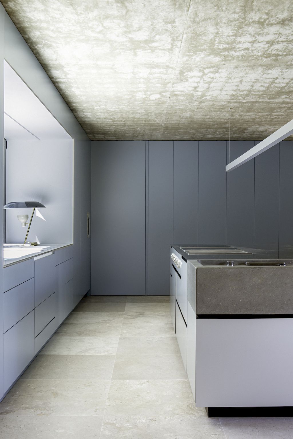 House AS, an Elegant House With Outdoor Living Connection by Ábaton