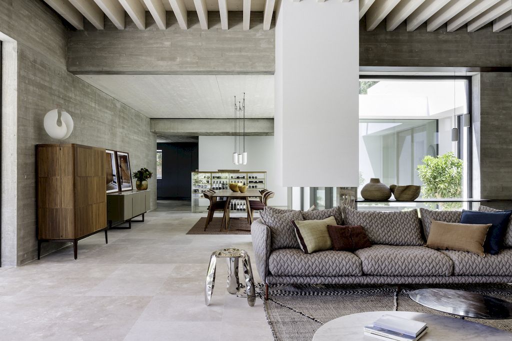 House AS, an Elegant House With Outdoor Living Connection by Ábaton