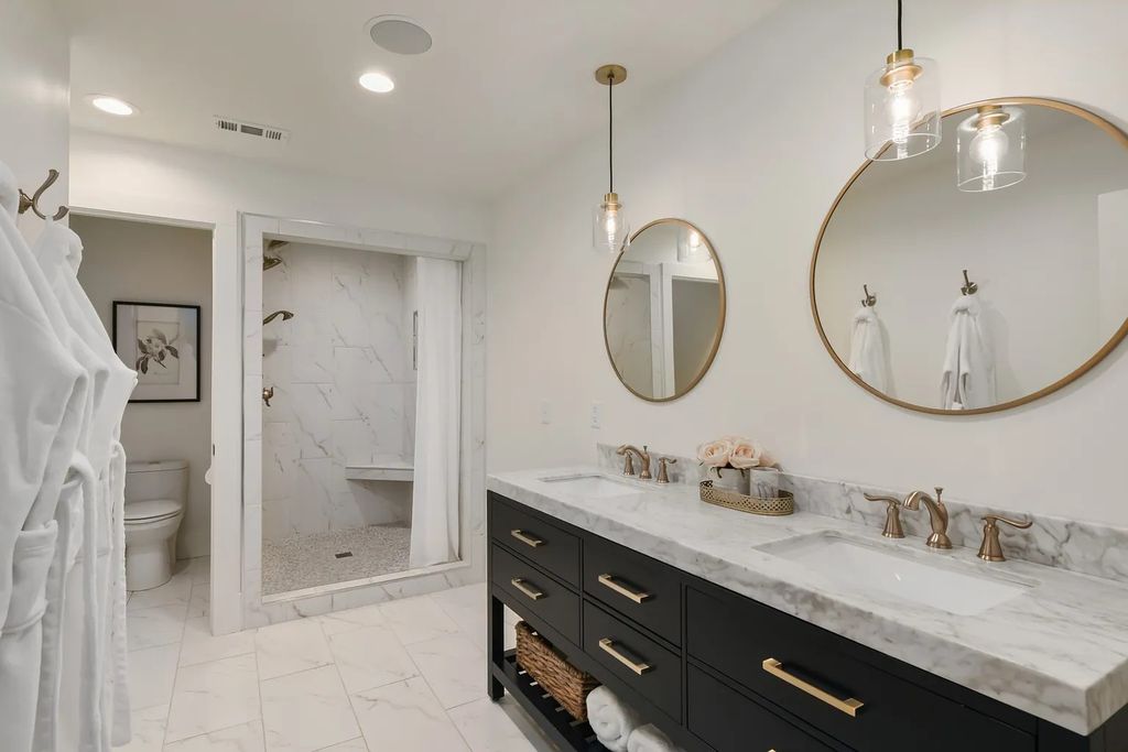 The Estate in Thompsons Station is a luxurious home fully renovated and boasts breathtaking views from every room now available for sale. This home located at 5670 Carters Creek Pike, Thompsons Station, Tennessee; offering 05 bedrooms and 06 bathrooms with 5,362 square feet of living spaces. 
