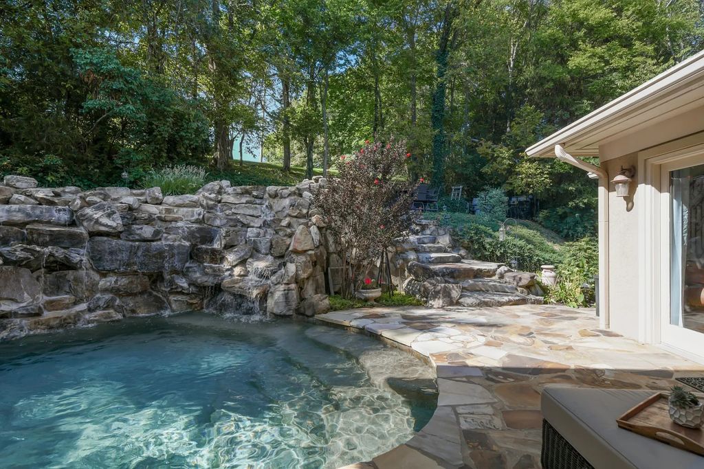 The Estate in Thompsons Station is a luxurious home fully renovated and boasts breathtaking views from every room now available for sale. This home located at 5670 Carters Creek Pike, Thompsons Station, Tennessee; offering 05 bedrooms and 06 bathrooms with 5,362 square feet of living spaces. 