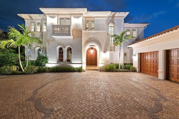 Listed at $4.5 Million, This Breathtaking Home in Naples Florida comes ...