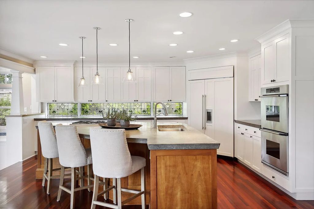 The Property in Edina is Thoughtfully nicknamed “Little Tuscany” the combination of luscious landscaping, golf course views and entertainment area, now available for sale. This home located at 27 Circle W, Edina, Minnesota