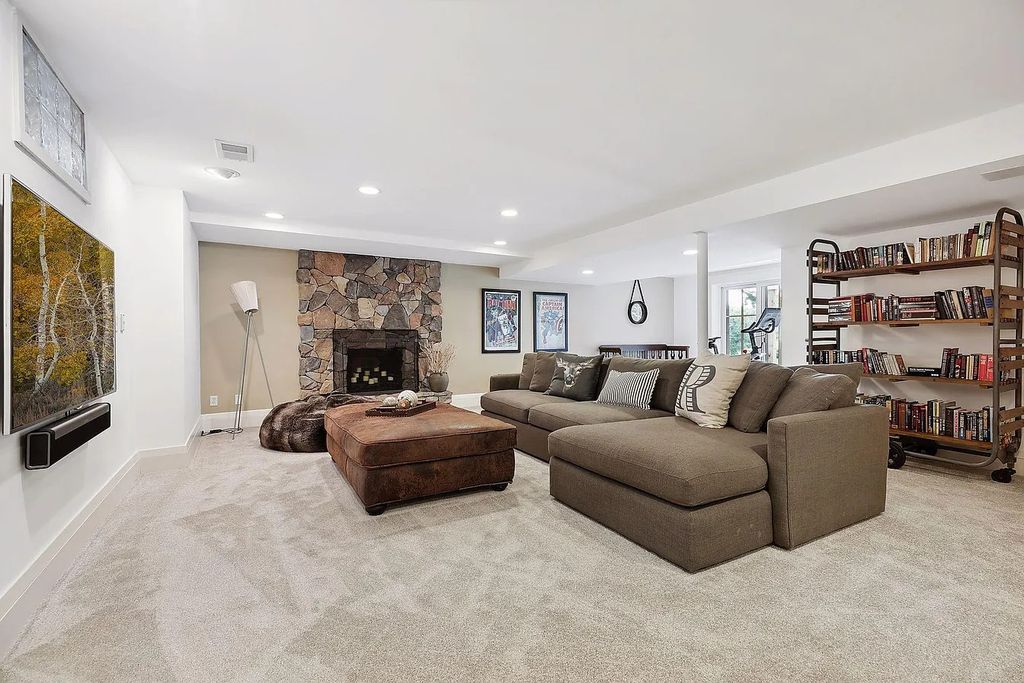 The Property in Edina is Thoughtfully nicknamed “Little Tuscany” the combination of luscious landscaping, golf course views and entertainment area, now available for sale. This home located at 27 Circle W, Edina, Minnesota