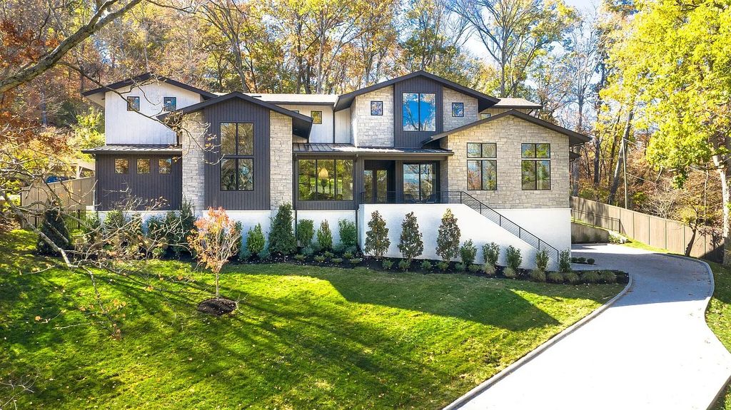 The House in Nashville has a main level master, secondary bedroom, and office along with all the elegant modern touches, now available for sale. This home located at 6523 Currywood Dr, Nashville, Tennessee
