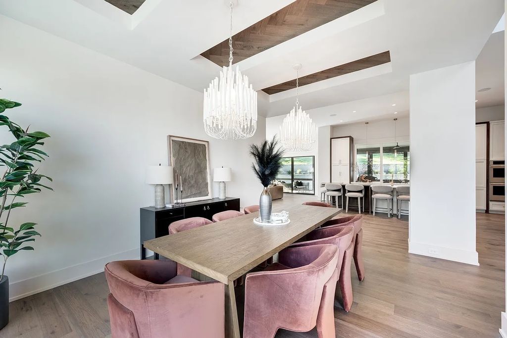 The House in Nashville has a main level master, secondary bedroom, and office along with all the elegant modern touches, now available for sale. This home located at 6523 Currywood Dr, Nashville, Tennessee