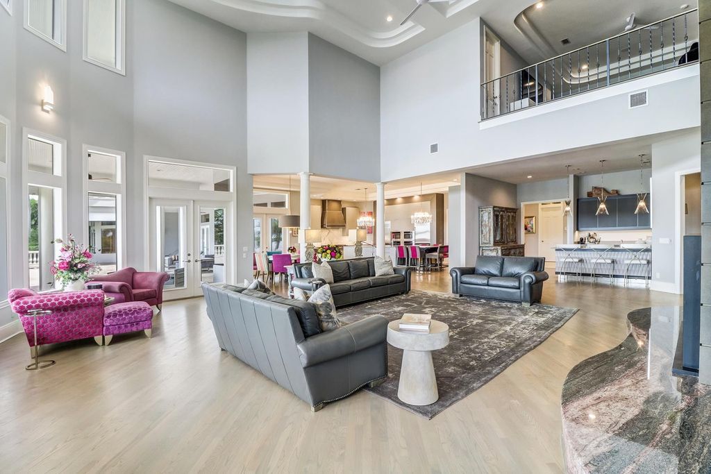 2131 Oceanview Drive, Tierra Verde, Florida is a resort-class estate with 276 feet of beautiful water on the Gulf of Mexico in the Westhore neighborhood, sits on manicured gated and recently fenced grounds with mature palms and landscaping.