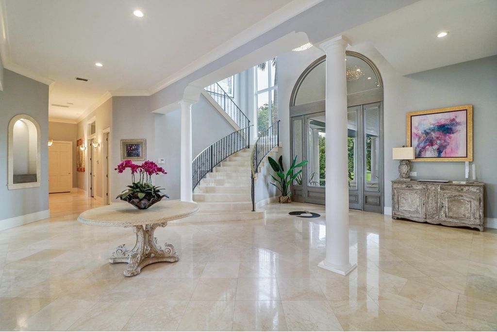 2131 Oceanview Drive, Tierra Verde, Florida is a resort-class estate with 276 feet of beautiful water on the Gulf of Mexico in the Westhore neighborhood, sits on manicured gated and recently fenced grounds with mature palms and landscaping.