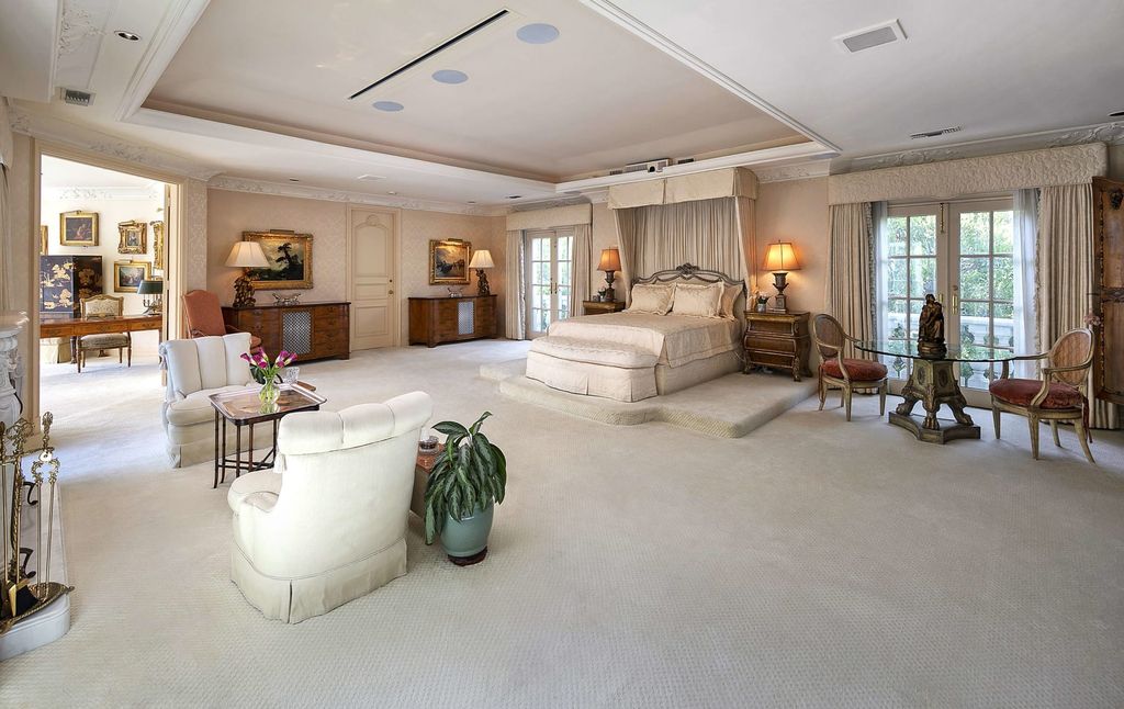 815 Cord Circle, Beverly Hills, California is a palatial residence sited on over a 1/2 acre with complete privacy, grounds are magical in every sense featuring a Roman style pool, fresco paintings and formal gardens.
