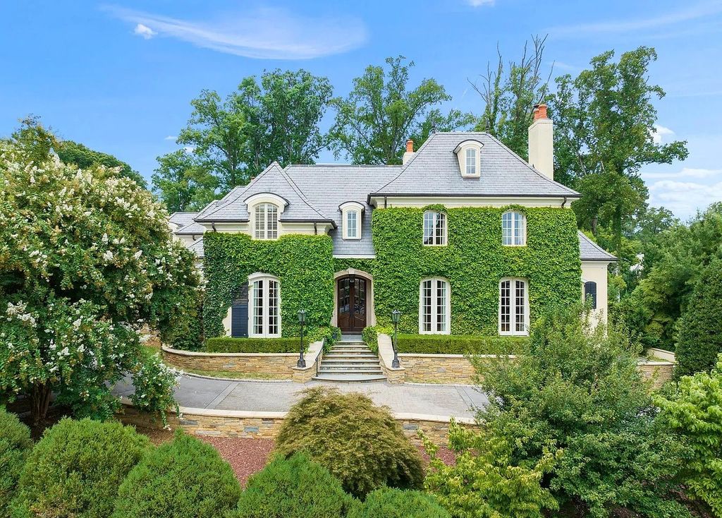 The Estate in Raleigh is a luxurious home located in a prime location in the heart of Raleigh now available for sale. This home located at 2301 White Oak Rd, Raleigh, North Carolina; offering 05 bedrooms and 09 bathrooms with 11,171 square feet of living spaces.