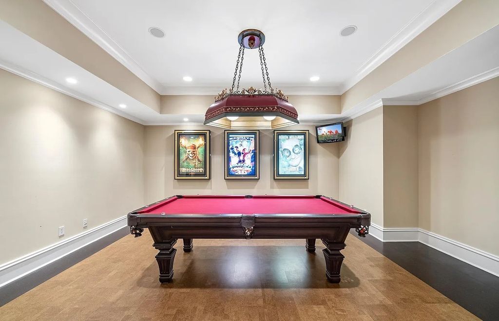 The Estate in Raleigh is a luxurious home located in a prime location in the heart of Raleigh now available for sale. This home located at 2301 White Oak Rd, Raleigh, North Carolina; offering 05 bedrooms and 09 bathrooms with 11,171 square feet of living spaces.