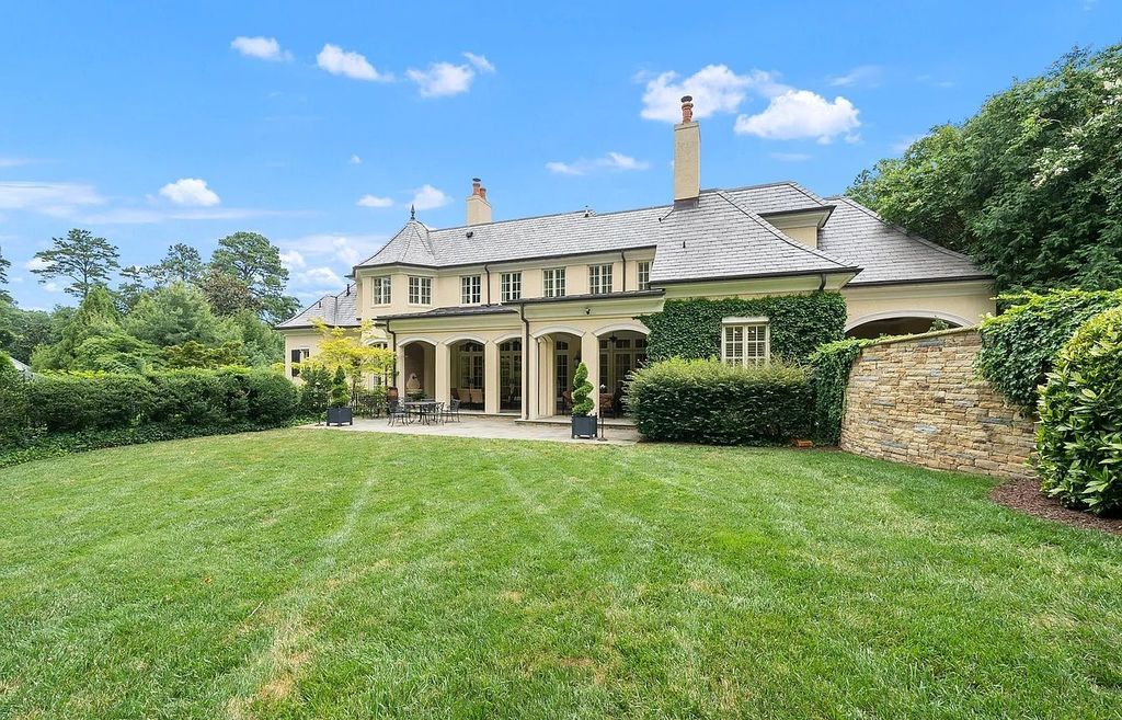 The Estate in Raleigh is a luxurious home located in a prime location in the heart of Raleigh now available for sale. This home located at 2301 White Oak Rd, Raleigh, North Carolina; offering 05 bedrooms and 09 bathrooms with 11,171 square feet of living spaces.