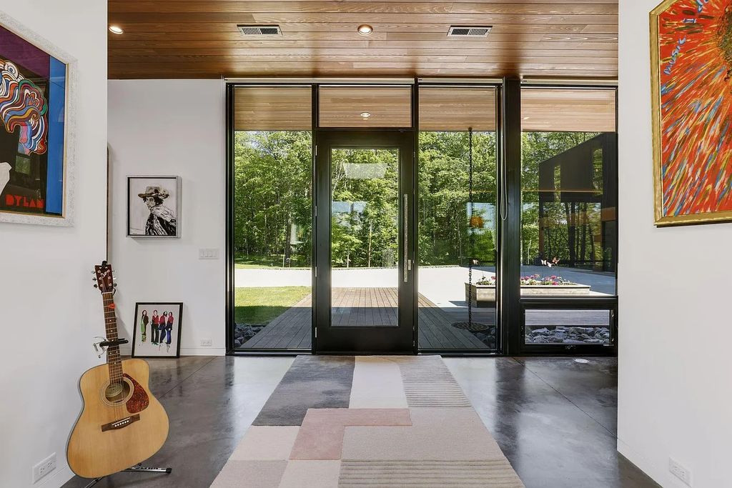 The Home in Bovey is Designed & built by an award-winning architect and master craftsmen, now available for sale. This home located at 29396 Cherokee Rd, Bovey, Minnesota