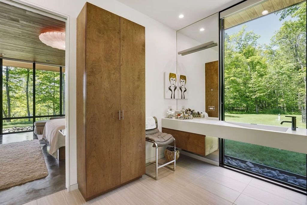 The Home in Bovey is Designed & built by an award-winning architect and master craftsmen, now available for sale. This home located at 29396 Cherokee Rd, Bovey, Minnesota
