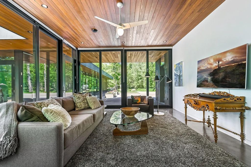 The Home in Bovey is Designed & built by an award-winning architect and master craftsmen, now available for sale. This home located at 29396 Cherokee Rd, Bovey, Minnesota