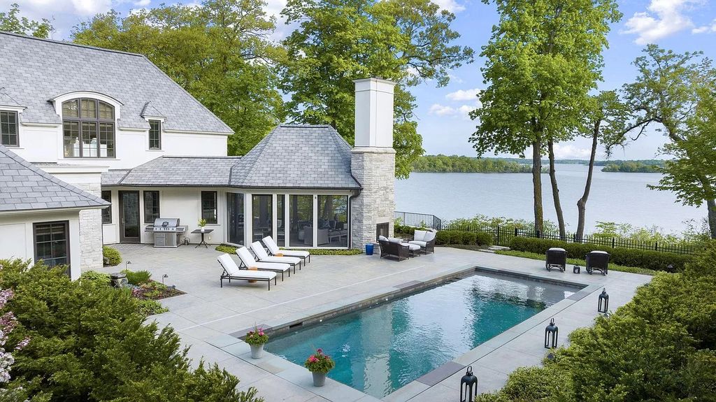 Thoughtfully Designed with Sightlines of Lake Minnetonka This Marvelous Home in Excelsior MN Seeks 7995000 47