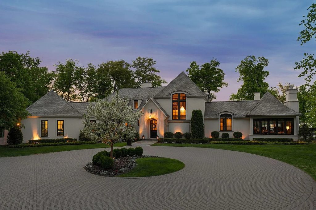 Thoughtfully Designed with Sightlines of Lake Minnetonka This Marvelous Home in Excelsior MN Seeks 7995000 55