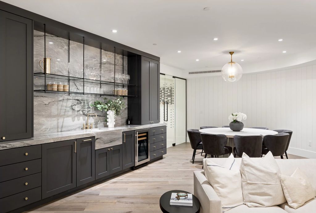 The Las Vegas Estate, a magnificent property has been completely redesigned with the finest quality finishes sitting on a half acre behind the guarded gates of Indigo in The Ridges is now available for sale. This home located at 42 Crested Cloud Way, Las Vegas, Nevada
