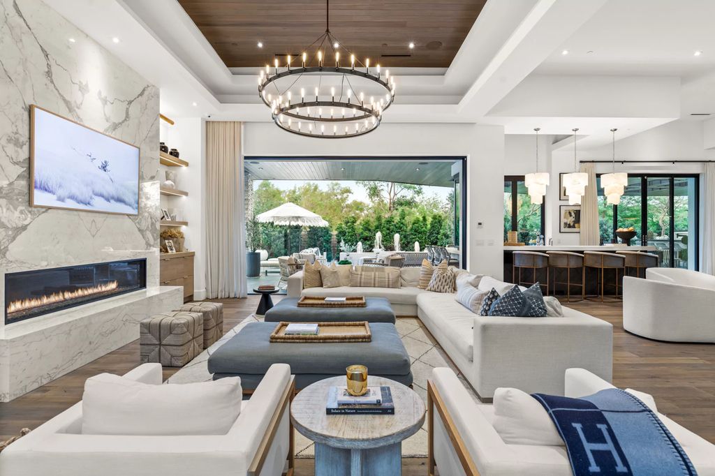 The Las Vegas Estate, a magnificent property has been completely redesigned with the finest quality finishes sitting on a half acre behind the guarded gates of Indigo in The Ridges is now available for sale. This home located at 42 Crested Cloud Way, Las Vegas, Nevada