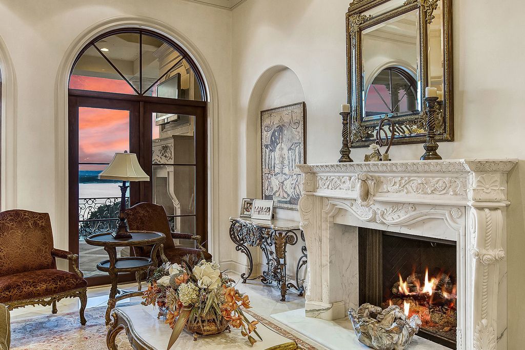12400 Cedar Street, Austin, Texas is an uniquely magnificent estate situated on 21+ hillside acres of prime south shore lakefront property boasting unobstructed and panoramic elevated views of Lake Travis. 