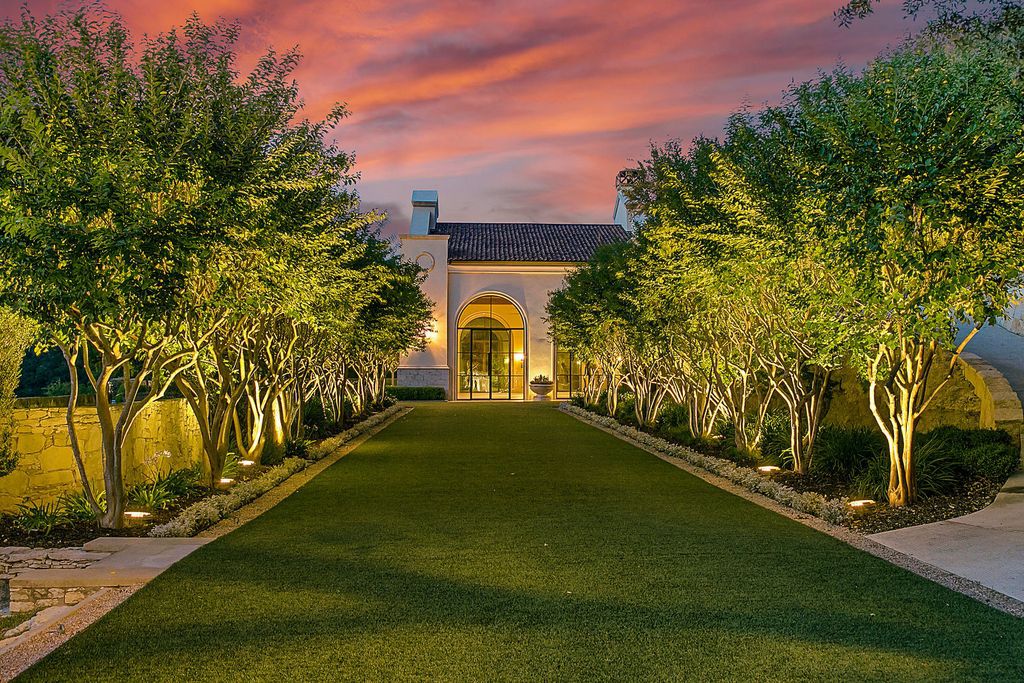 12400 Cedar Street, Austin, Texas is an uniquely magnificent estate situated on 21+ hillside acres of prime south shore lakefront property boasting unobstructed and panoramic elevated views of Lake Travis. 