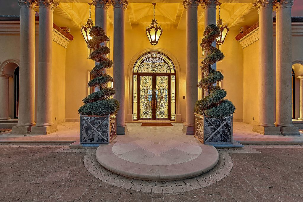 12400 Cedar Street, Austin, Texas is an uniquely magnificent estate situated on 21+ hillside acres of prime south shore lakefront property boasting unobstructed and panoramic elevated views of Lake Travis. 