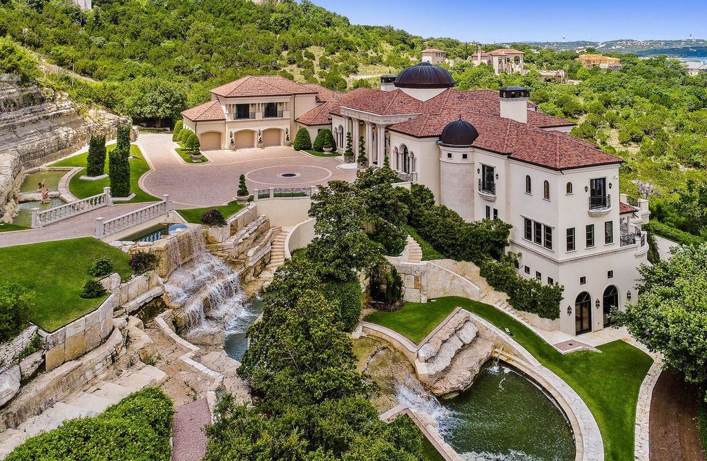 12400 Cedar Street, Austin, Texas is an uniquely magnificent estate situated on 21+ hillside acres of prime south shore lakefront property boasting unobstructed and panoramic elevated views of Lake Travis. 