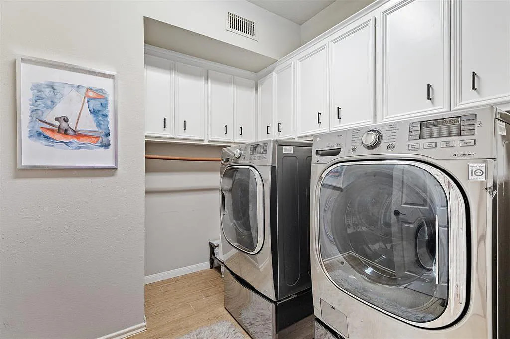 195 Sarasota Cir S Montgomery TX 77356 1