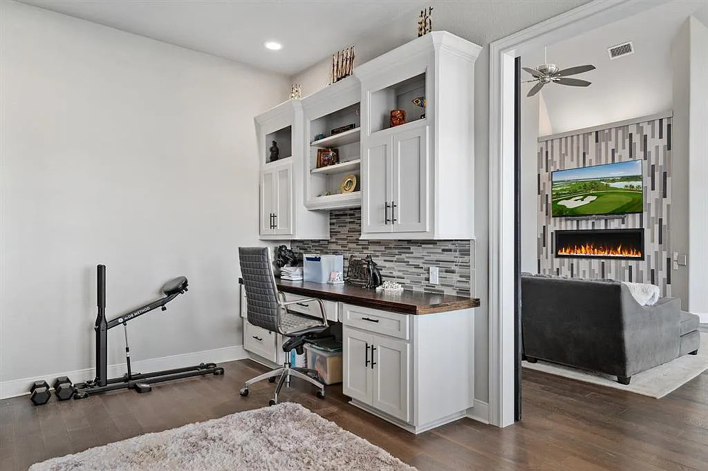 195 Sarasota Cir S Montgomery TX 77356 12