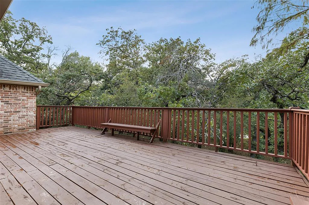 3206 Wintergreen Ter Grapevine TX 76051 2